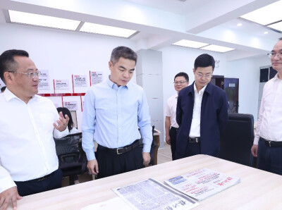 王建球调研宣传思想文化工作