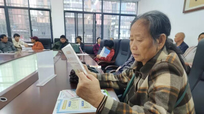 反诈知识送到手 智能手机教会用