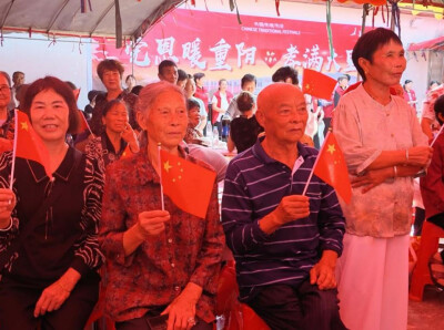 党恩暖重阳 孝善润乡土 攸县里旺村绘就和美乡村敬老画卷
