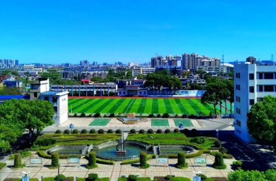 湘潭市中学生物名师工作室开展线上研讨分享活动