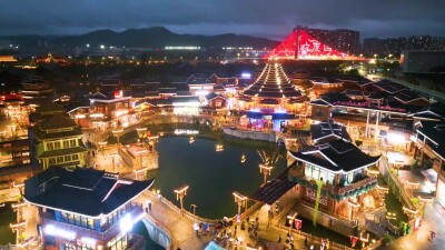 国庆夜游榆树湾 灯火璀璨氛围感拉满