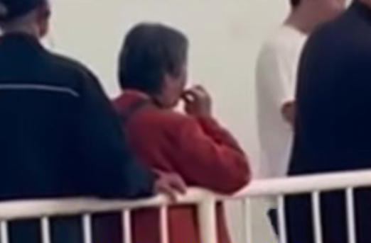 秦始皇帝陵博物院回应一观众将烟头扔进遗址