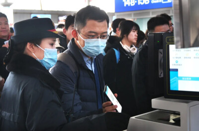 清明假期火车票还没买到？可以试试官方“捡漏神器”！
