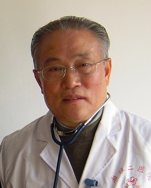 中国儿肾学科发展新高地的拓荒人：易著文