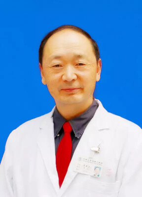 李凌江：行色从容仁为医
