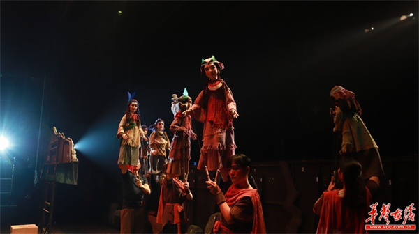 【艺术新势力】指尖演绎中国精神 大型木偶剧《大禹治水》展演广受好评