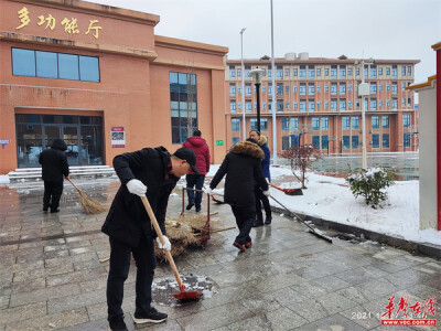 守住黄中校园的温暖与洁净，他们在行动