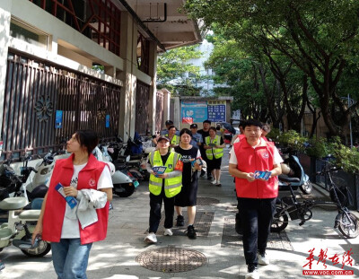学堂坡社区：绷紧安全之弦 织密宣传之网