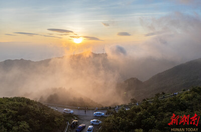 “清凉避暑游”受热捧 
