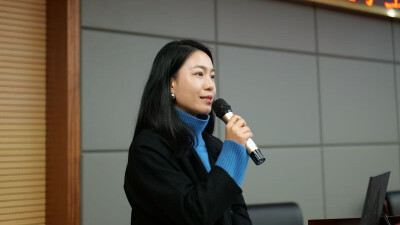 王懿：初心如磐育桃李 躬耕不辍写担当​​​