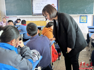 李微微：师道匠心 做学生成长路上心理健康守护者