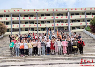 隆回县高平镇中心小学教师刘宝林：乡村讲台的“种梦人”