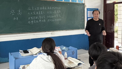 赵建坤：好校长，更是可敬的语文老师