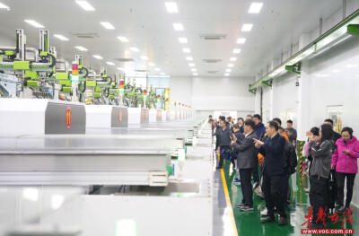 万千气象看湖南丨何以邵东，解码“世界最大打火机生产基地”的AB面