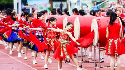 喜迎“六一” 欢乐童年