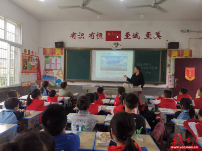 毛高兴：二十八载讲台芳华 一片丹心哺育桃李