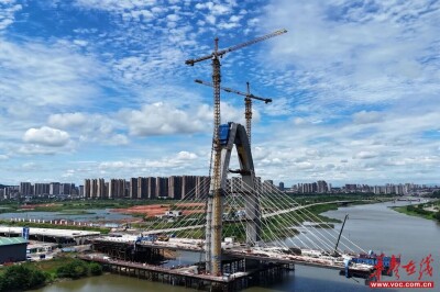 湖南建投四建宁乡发展大桥以安全、品质、创新“三轮驱动”筑就精品工程