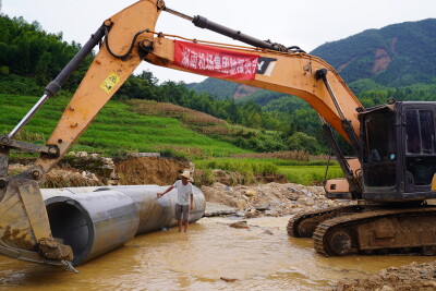 两载援建路 一片为民情——湖南机场集团对口支援资兴市中洞村灾后重建纪实
