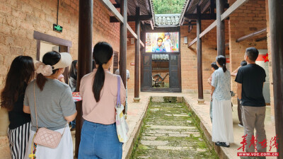湖南工程职院工程建设学院党总支开展主题党日活动