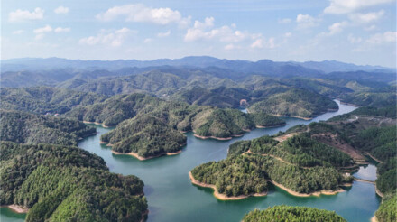 生态水库 景色如画