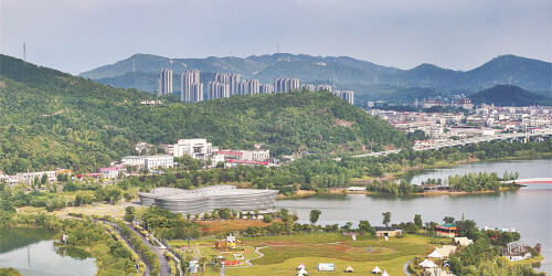 山水融城景色新