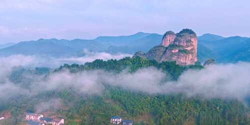 晨韵满崀山