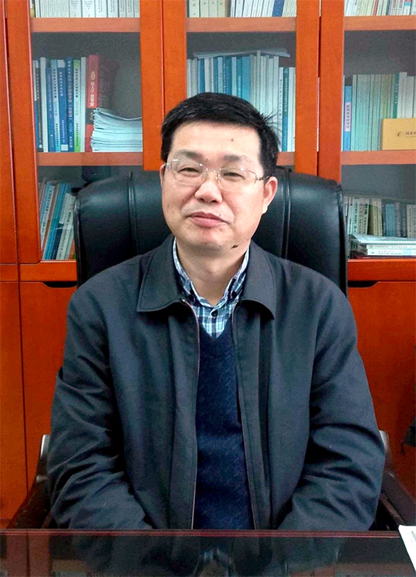 全国政协委员、湖南财院校长刘长庚“两会”履职后返校