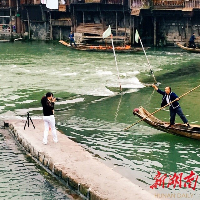 新湖南国庆直播丨凤凰的夜 梦幻的夜