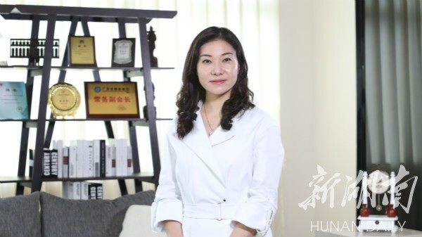 厉害了女湘商!广东省湖南商会女企委员会成立 总资产超500亿