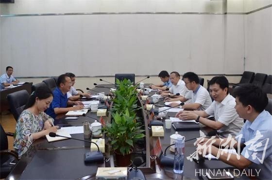 慈利县考察组赴中方县考察学习脱贫摘帽经验