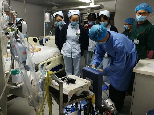 湖南省首例ECMO空中转运在湘雅三医院完成