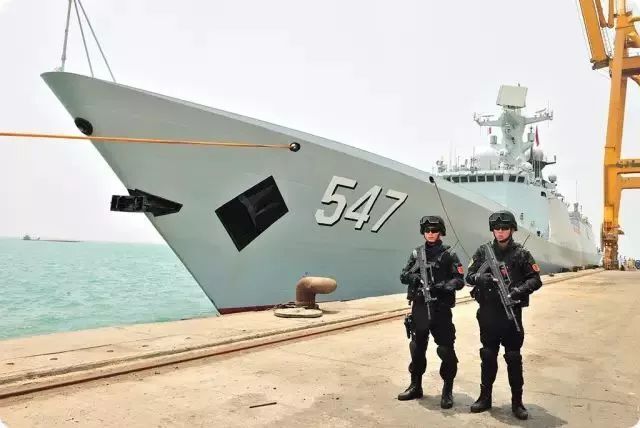 《红海行动》口碑炸裂,是时候揭秘影片中的"男一号"了