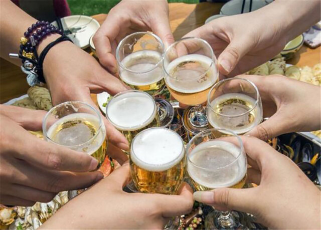 经常喝酒的注意了这3种下酒菜很伤身再喜欢也要忍住