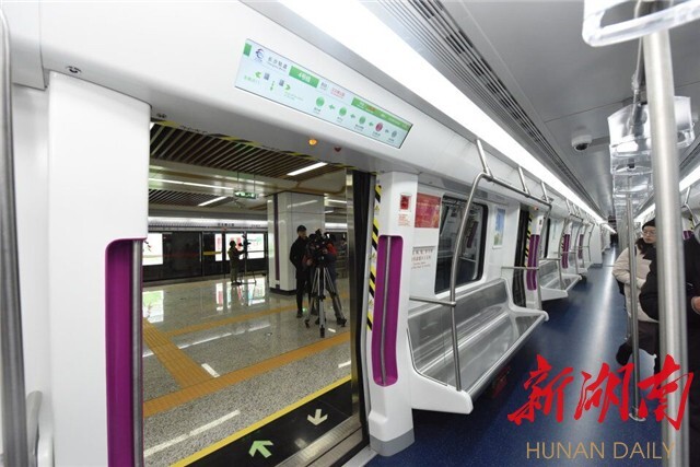 长沙地铁4号线一期工程通车试运行,预计明年5月正式载客试运营