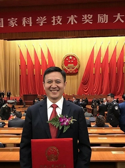 1月23日讯(通讯员 唐文 刘朝晖)日前,祁阳一中先后接到知名校友王时龙