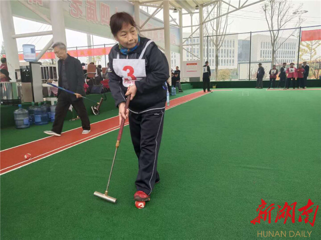 湘西州第二十四届老干部"长寿杯"门球赛在龙山县举行