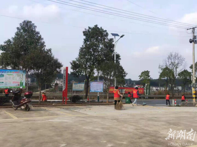 韶山市杨林乡:雷锋精神争相传 志愿服务暖杨林