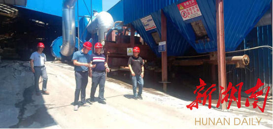 杨梅山镇：新一届党委班子访民情、开好局、谋新篇