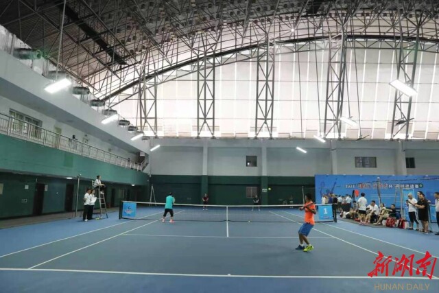 长沙网球俱乐部图片