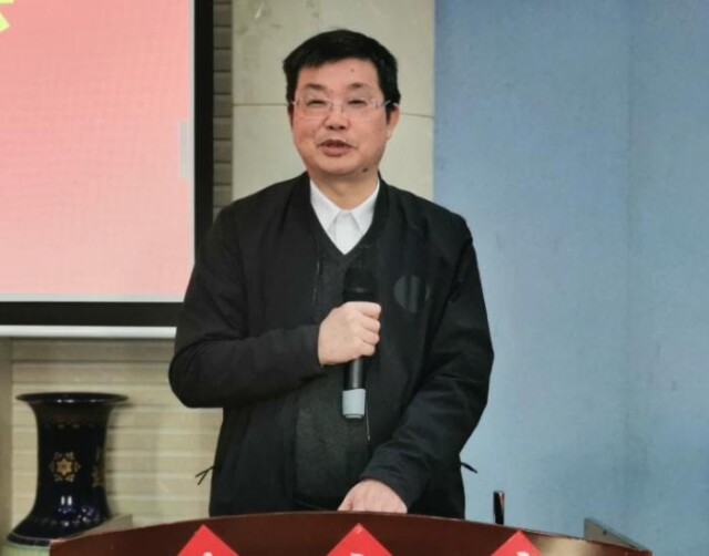 湖南财政经济学院召开2022届毕业生就业工作推进会