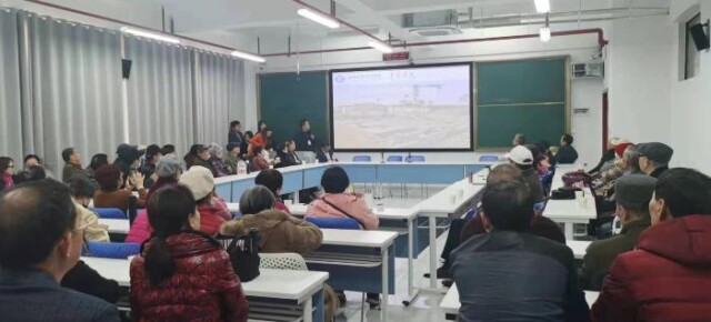 湖南财政经济学院离退休老领导、老同志参观雷锋校区