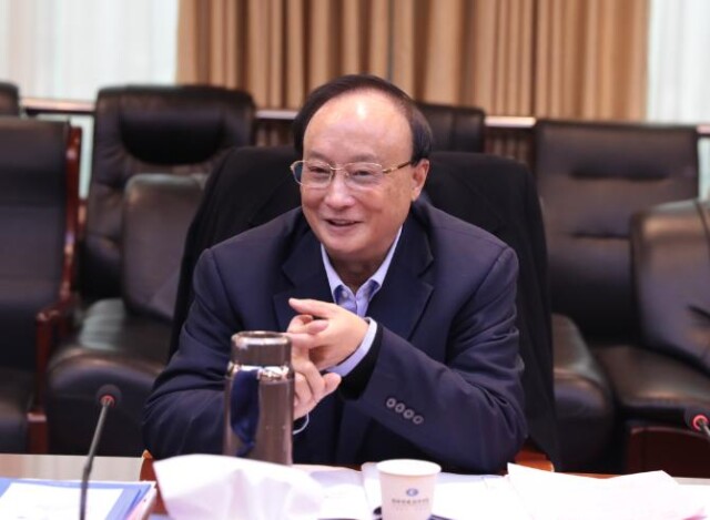 省教育科学规划领导小组专家到湖南财政经济学院考察