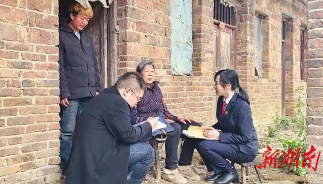 守义持正，用心司法——记邵阳县人民法院审判委员会委员、执行法官李文玲