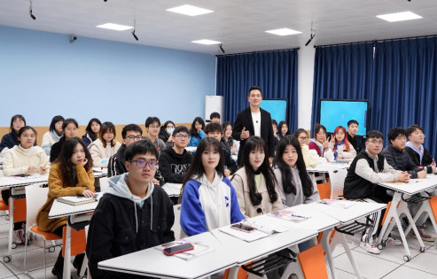 湖南工业大学教师团队获省教学创新大赛二等奖