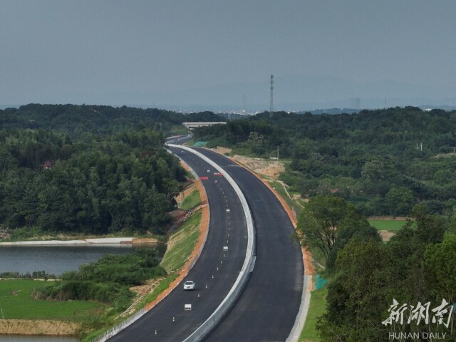 平益高速长寿、汨罗服务区9月底亮相 展示红色主题教育和屈原文化