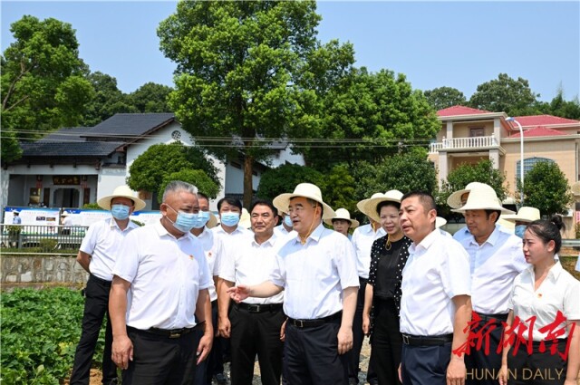 ����ΰ�������������ص��У����ץ����ʳ��ȫ�������㴫ͳ�Ļ� ���µ�������Ϊ�ܽ������̽�����ʱ��