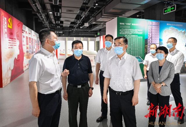 张庆伟在中建五局、省高速公路集团调研:坚定不移做强做优做大国有企业 为建设现代化新湖南作出新贡献