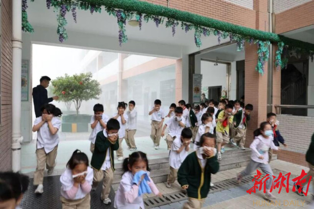 浏阳这所学校的应急避险暨国防人防知识宣教活动很扎实