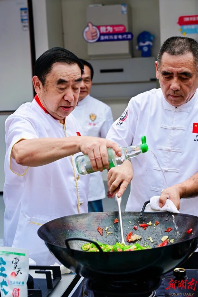 2024年湖南省“村厨大赛”举行武陵源站海选