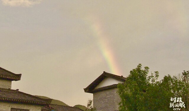 △考察当天，沙洲村雨过天晴。(总台央视记者段德文拍摄)